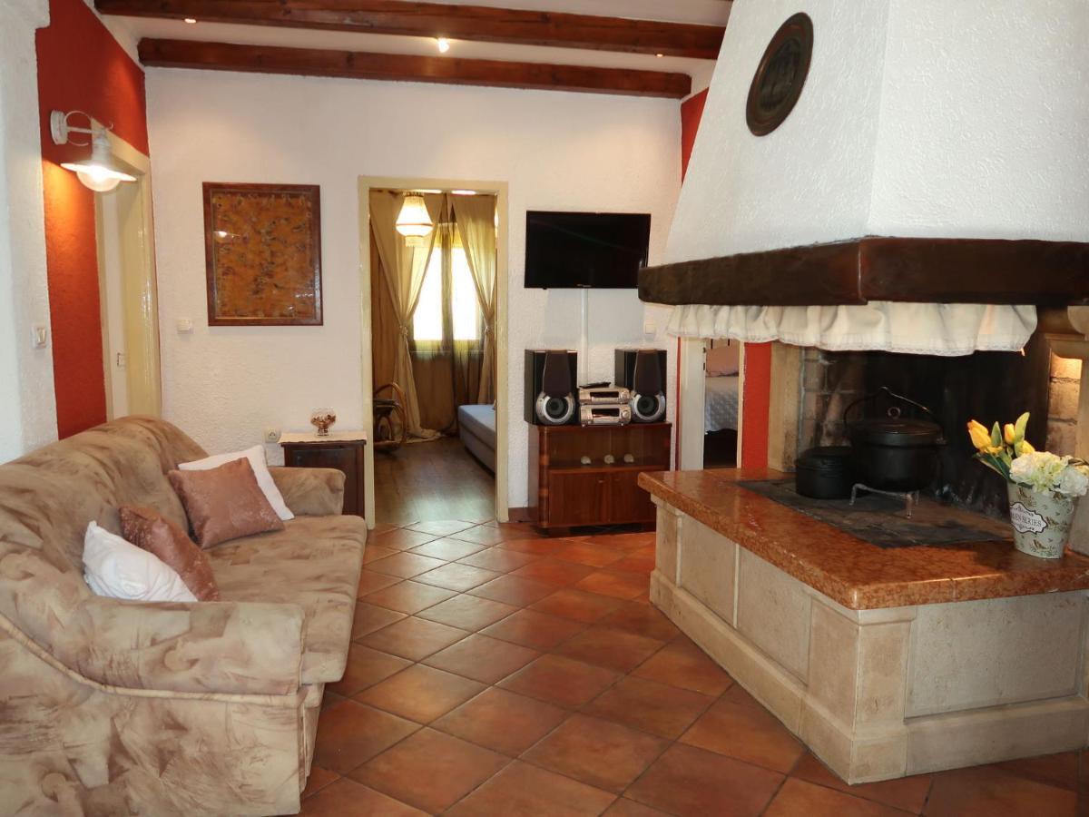 Holiday Home Nino - Lbn305 By Interhome Kršan Exterior foto